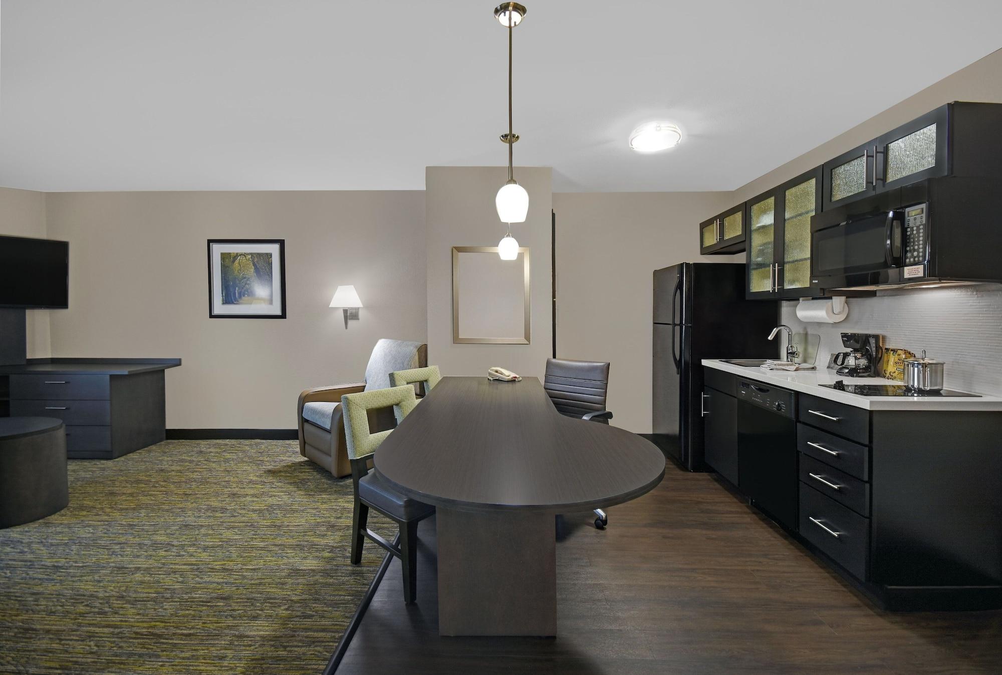 Candlewood Suites Sumter By Ihg Exterior photo